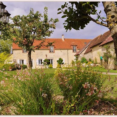 B&B Le Bourg D'Aunou, Petit Dejeuner Compris Eksteriør billede