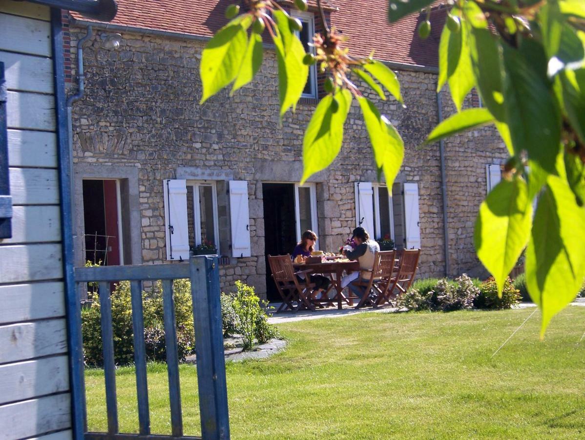 B&B Le Bourg D'Aunou, Petit Dejeuner Compris Eksteriør billede